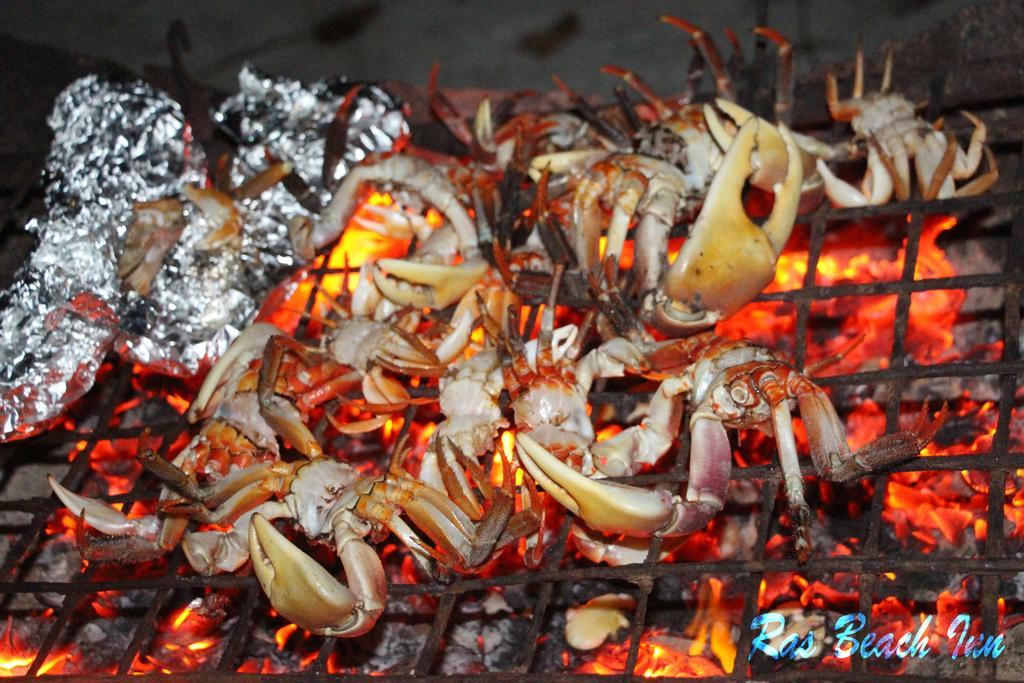 Ras Beach Inn Rasdhoo Ngoại thất bức ảnh