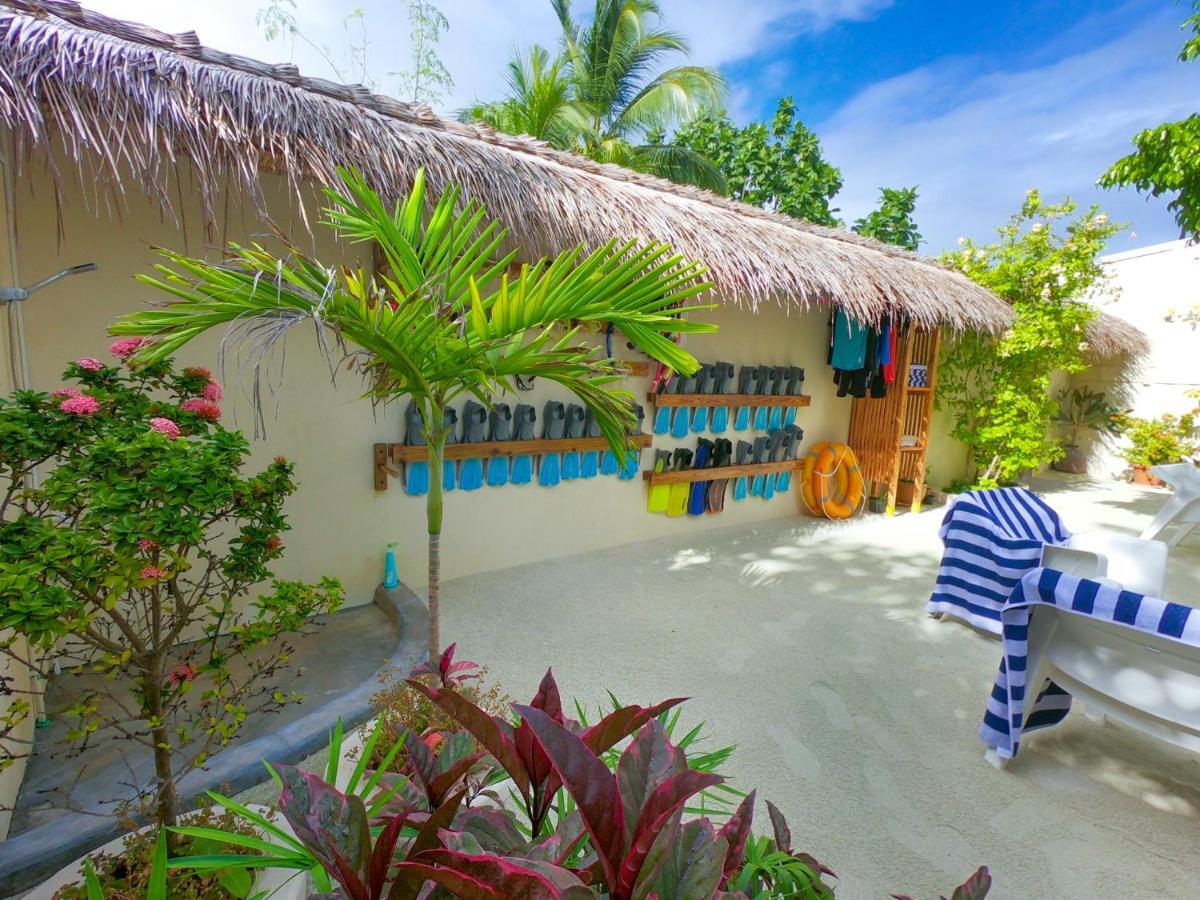 Ras Beach Inn Rasdhoo Ngoại thất bức ảnh