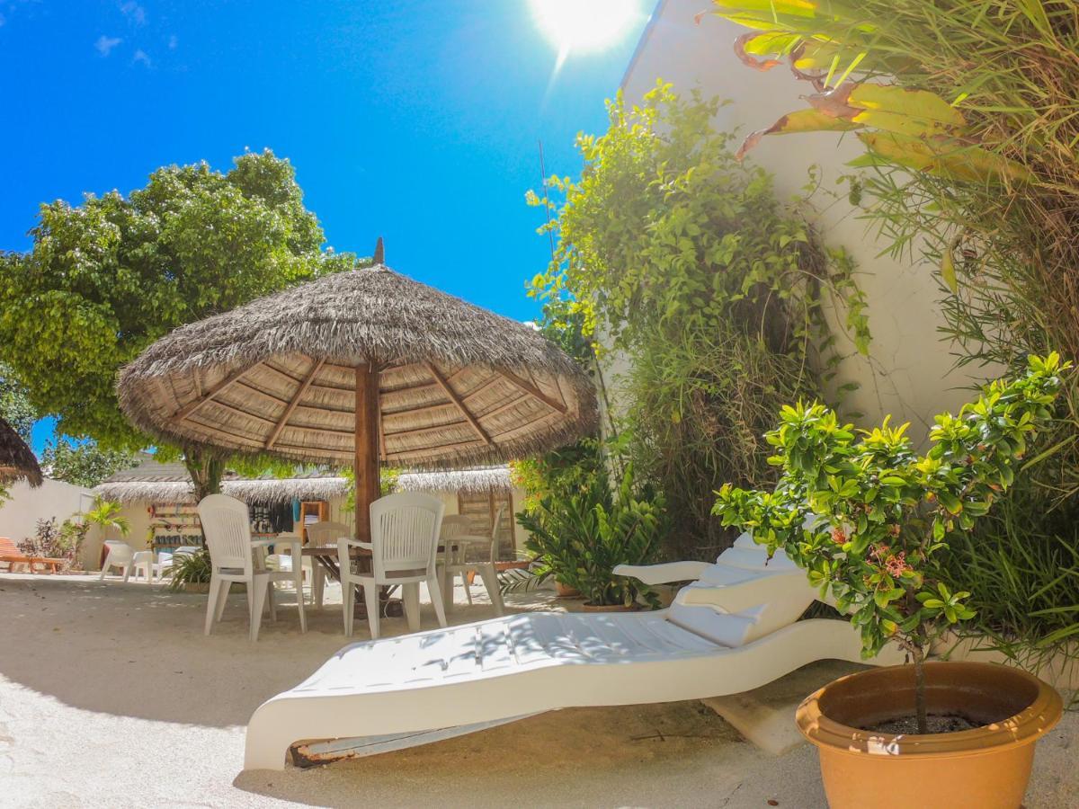 Ras Beach Inn Rasdhoo Ngoại thất bức ảnh